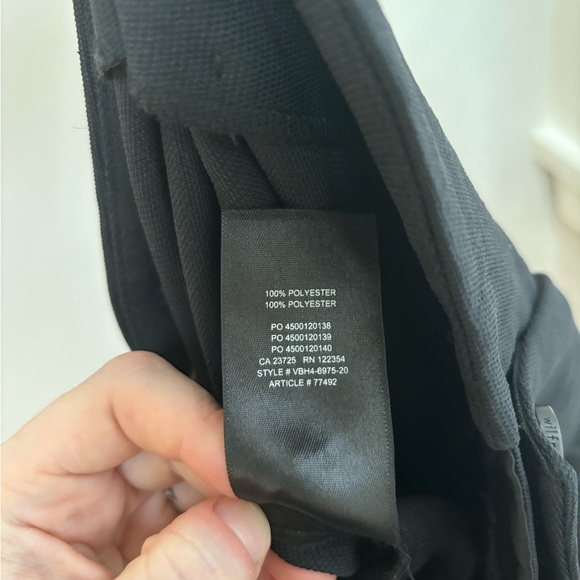 Aritzia Wilfred High Waisted Black Shorts - Picture 4 of 4